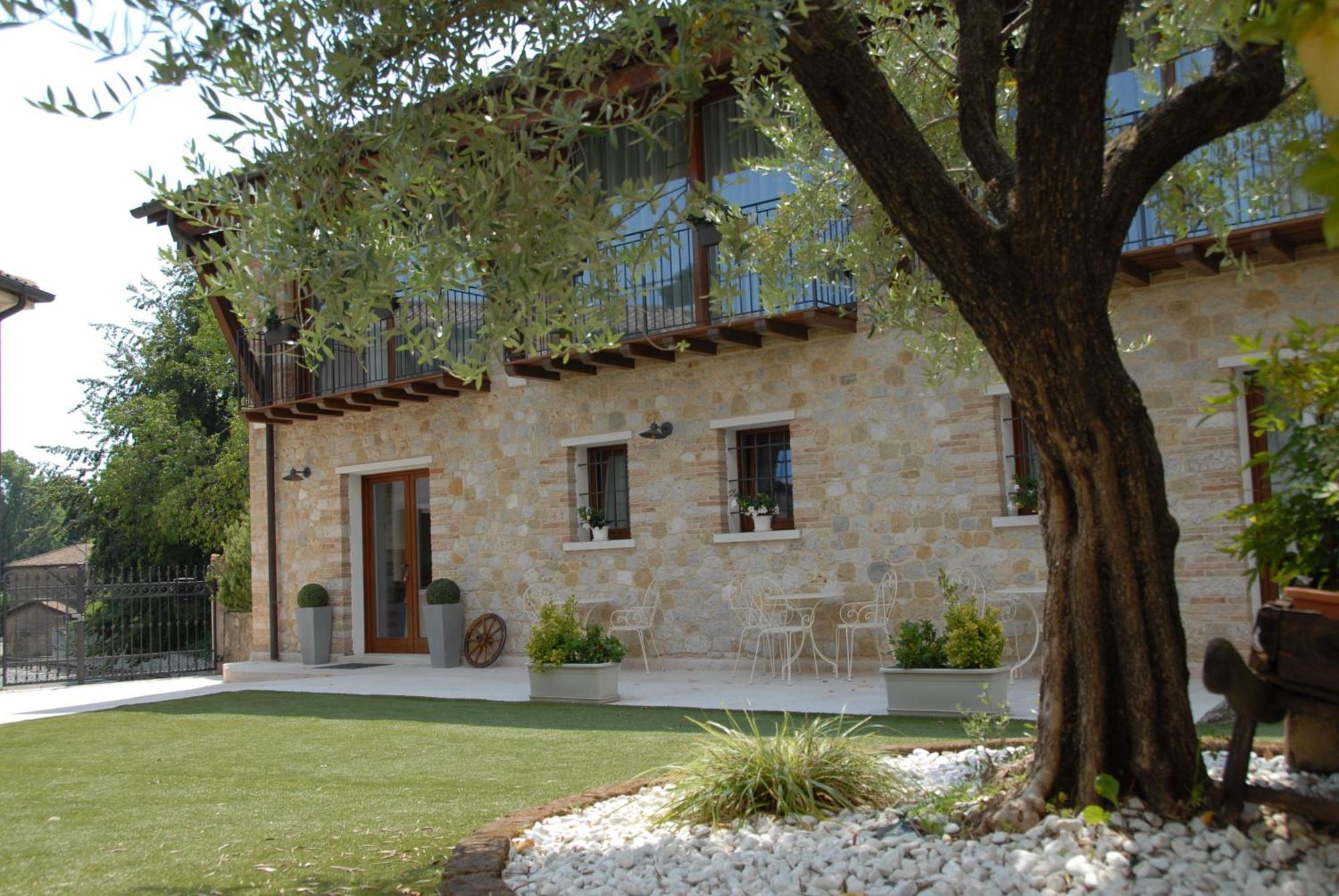 B&B Al Fienile Падерно-дель-Граппа Экстерьер фото